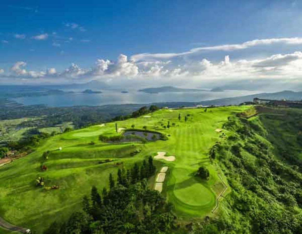 Splendido Tagagtay Taal Lake Staycation Free Parking Netflix No Free Pool Tagaytay City Екстер'єр фото