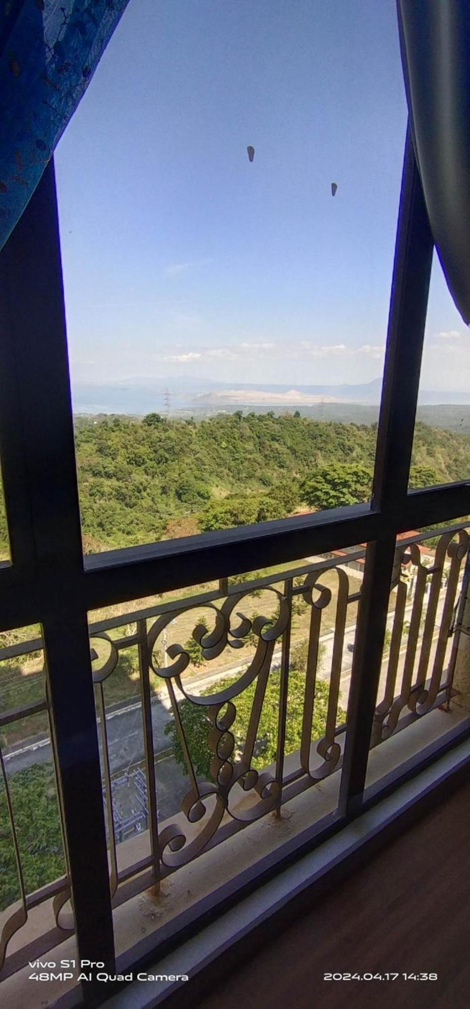 Splendido Tagagtay Taal Lake Staycation Free Parking Netflix No Free Pool Tagaytay City Екстер'єр фото