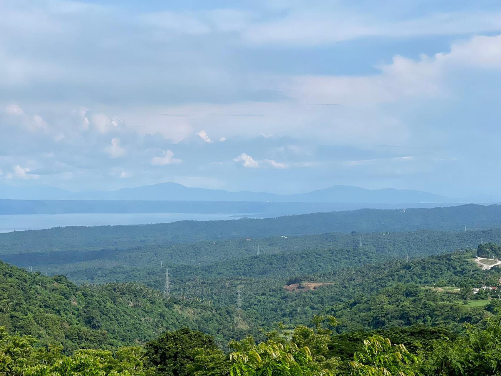 Splendido Tagagtay Taal Lake Staycation Free Parking Netflix No Free Pool Tagaytay City Екстер'єр фото