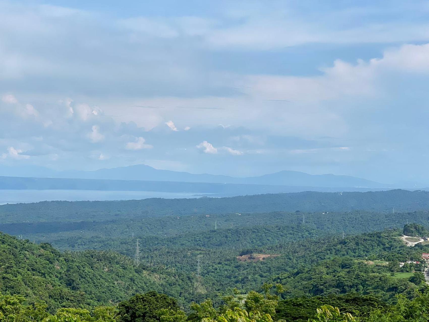 Splendido Tagagtay Taal Lake Staycation Free Parking Netflix No Free Pool Tagaytay City Екстер'єр фото