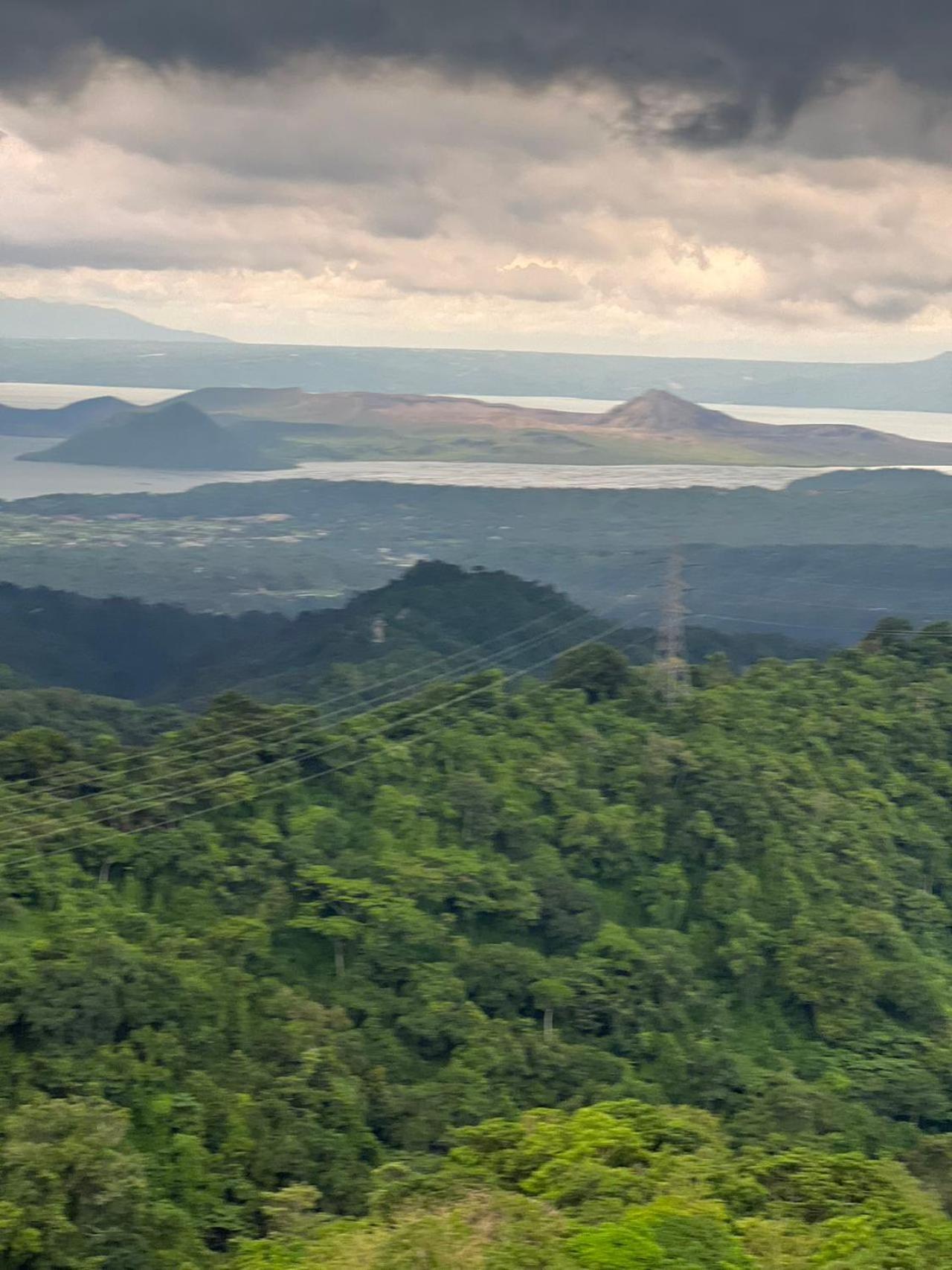 Splendido Tagagtay Taal Lake Staycation Free Parking Netflix No Free Pool Tagaytay City Екстер'єр фото
