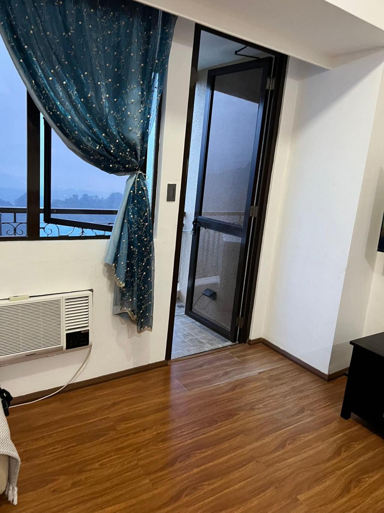 Splendido Tagagtay Taal Lake Staycation Free Parking Netflix No Free Pool Tagaytay City Екстер'єр фото