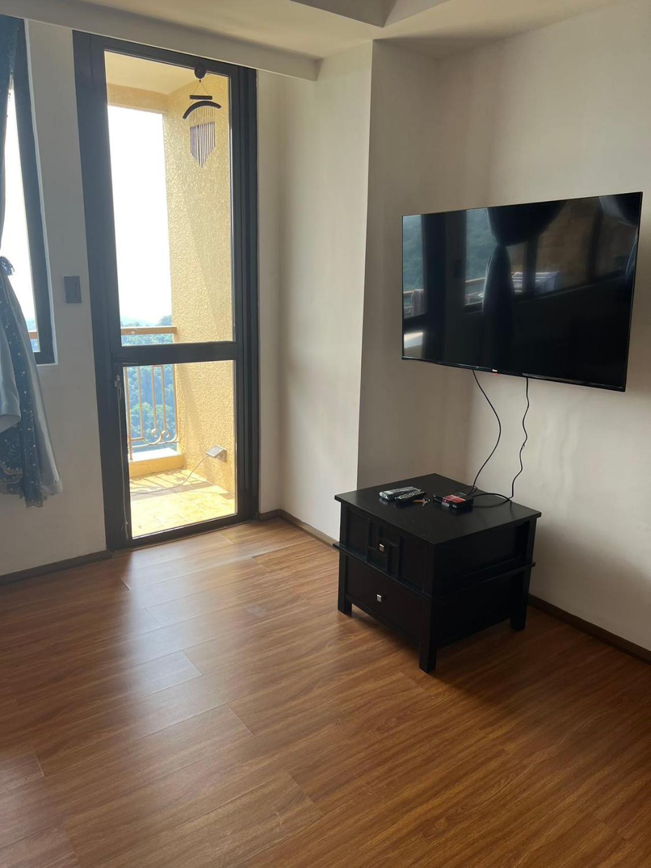 Splendido Tagagtay Taal Lake Staycation Free Parking Netflix No Free Pool Tagaytay City Екстер'єр фото