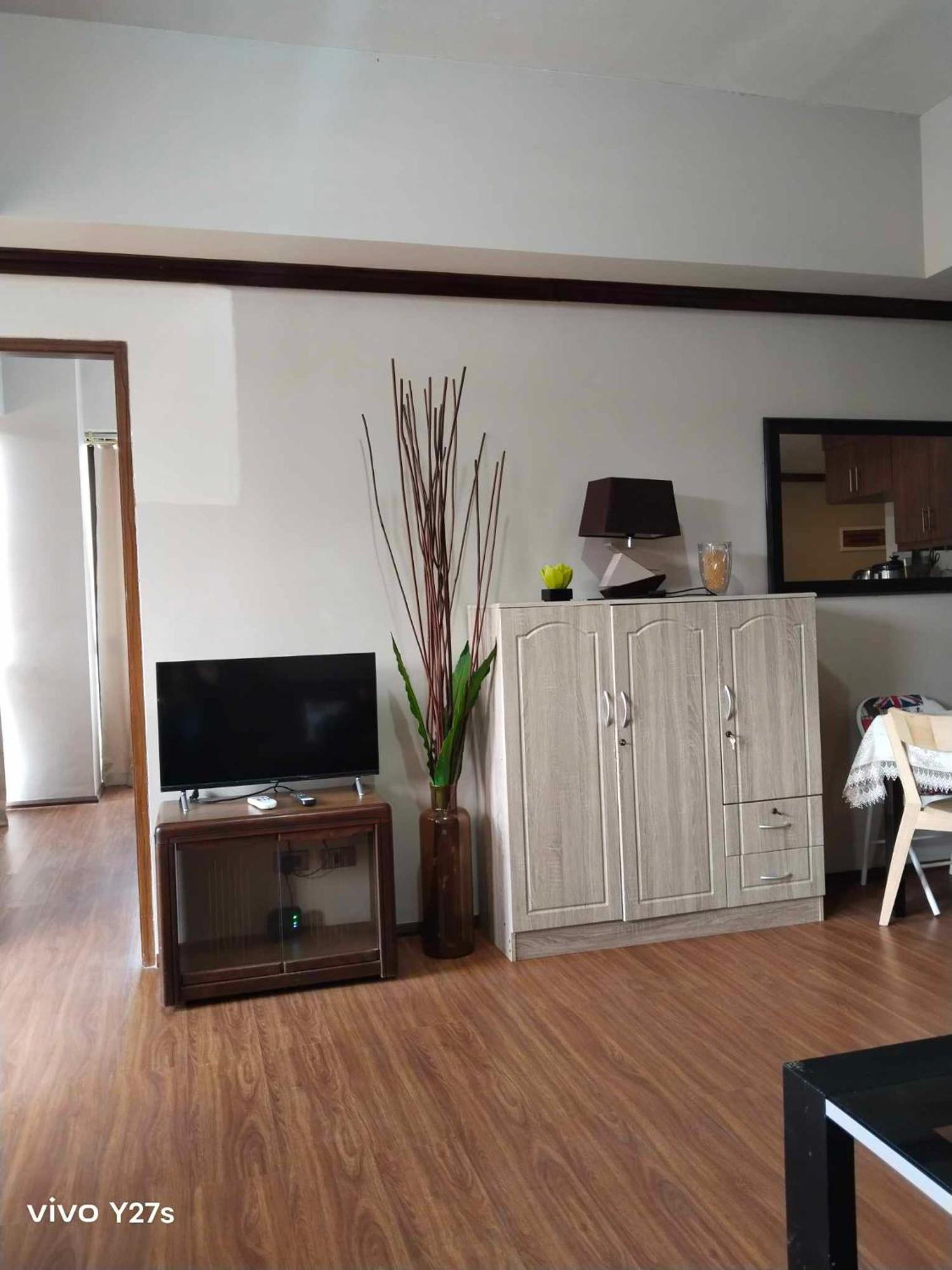 Splendido Tagagtay Taal Lake Staycation Free Parking Netflix No Free Pool Tagaytay City Екстер'єр фото